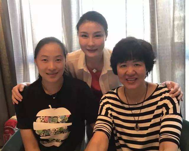 中国女排全能球员成功转型，最美国际裁判曾因公正执法引争议