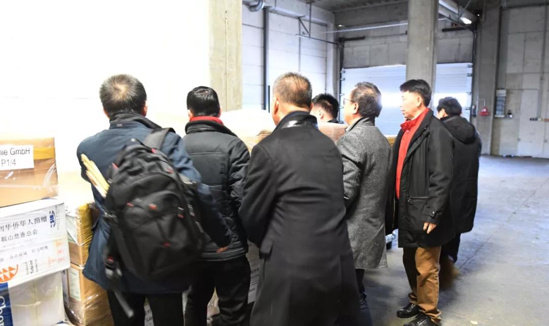 奥地利侨界捐助中国最大宗防疫物资,明搭国航回祖国最需要的地方