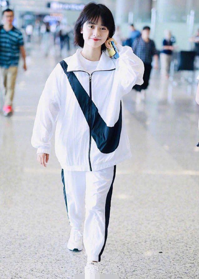 沈月匡威,沈月量身高穿什么鞋子