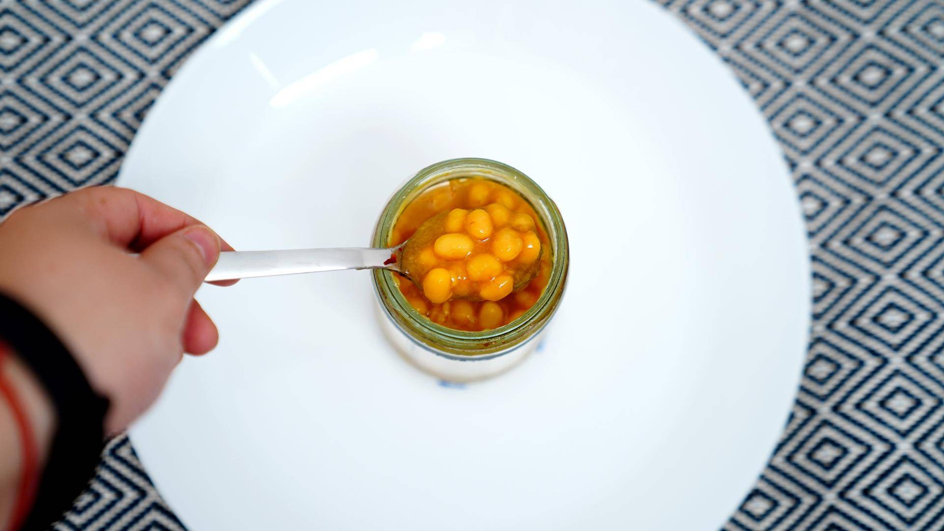 如何用老干妈调制万能秘制酱料,除了老干妈还有这16种酱料值得吃