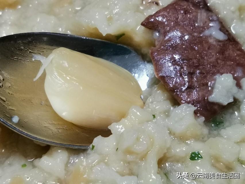 老孙家羊肉泡馍还有什么吃的,正宗的天下第一碗老孙家泡馍