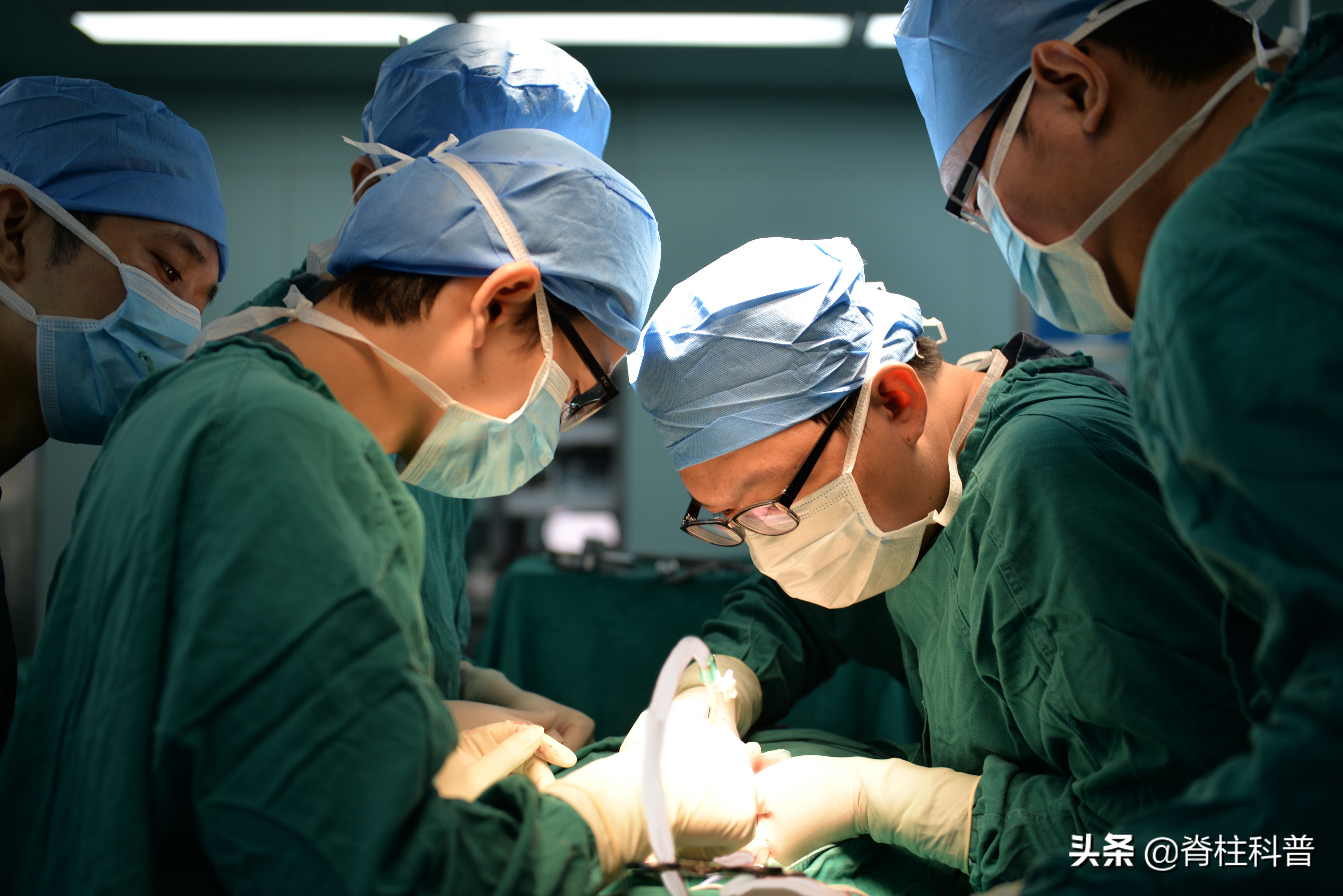 腰椎间盘突出怎样保养才不会复发,腰椎间盘突出症微创术后会复发吗