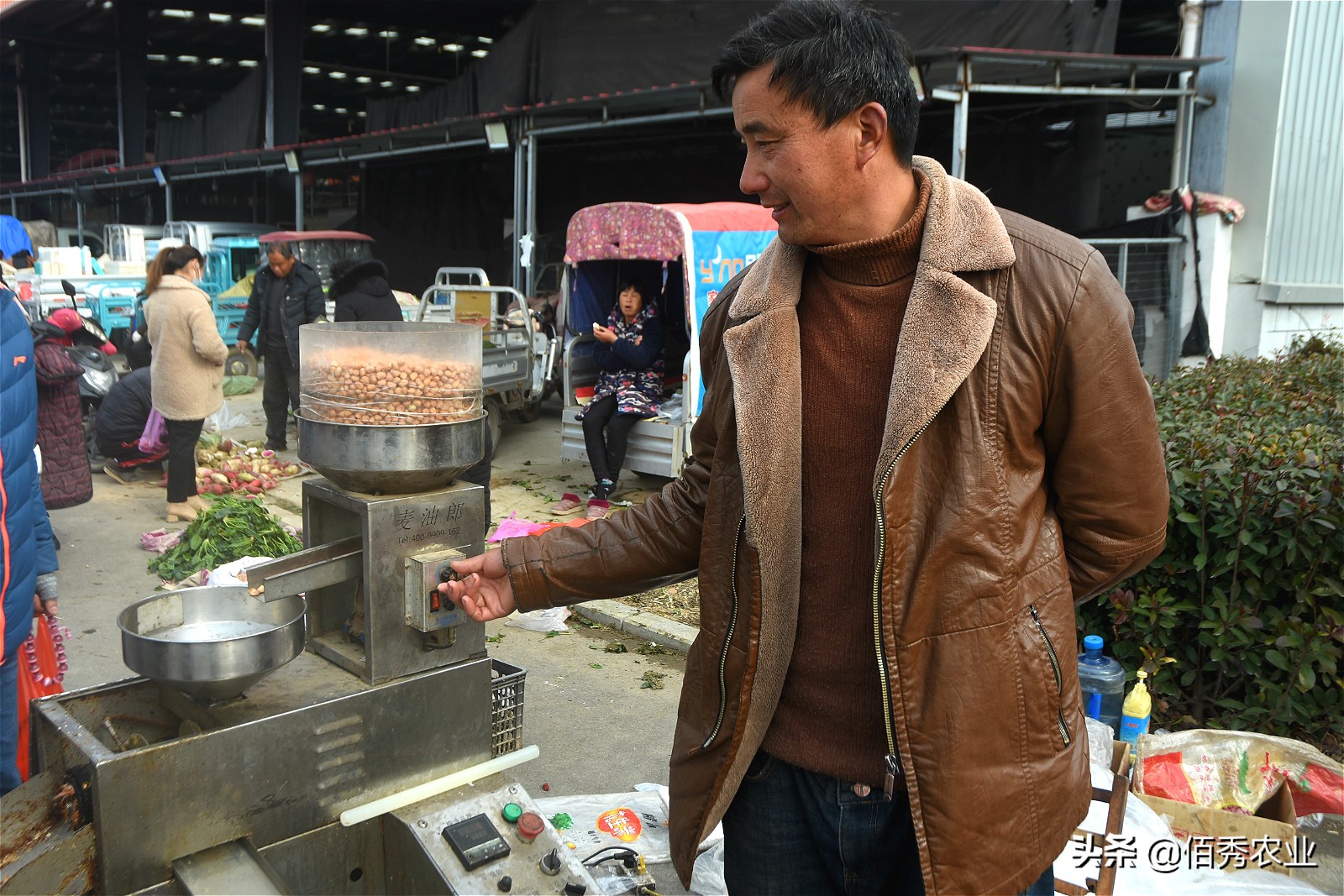 农村土榨的花生油到底能不能吃,农村自榨花生油能吃吗