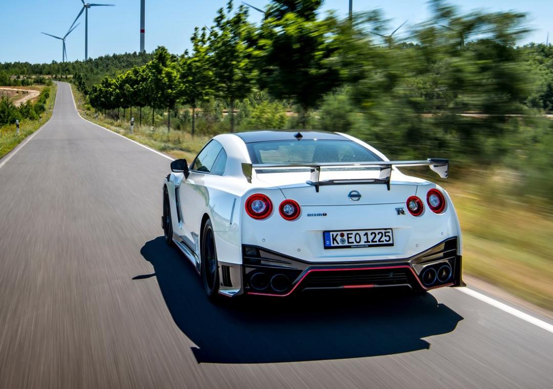 gtr日产r35,gtrr35限量版