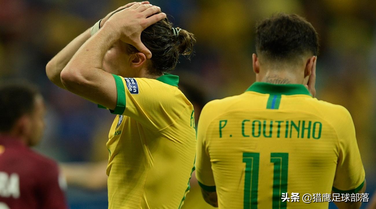 乌拉圭三球被吹,三次进球被吹