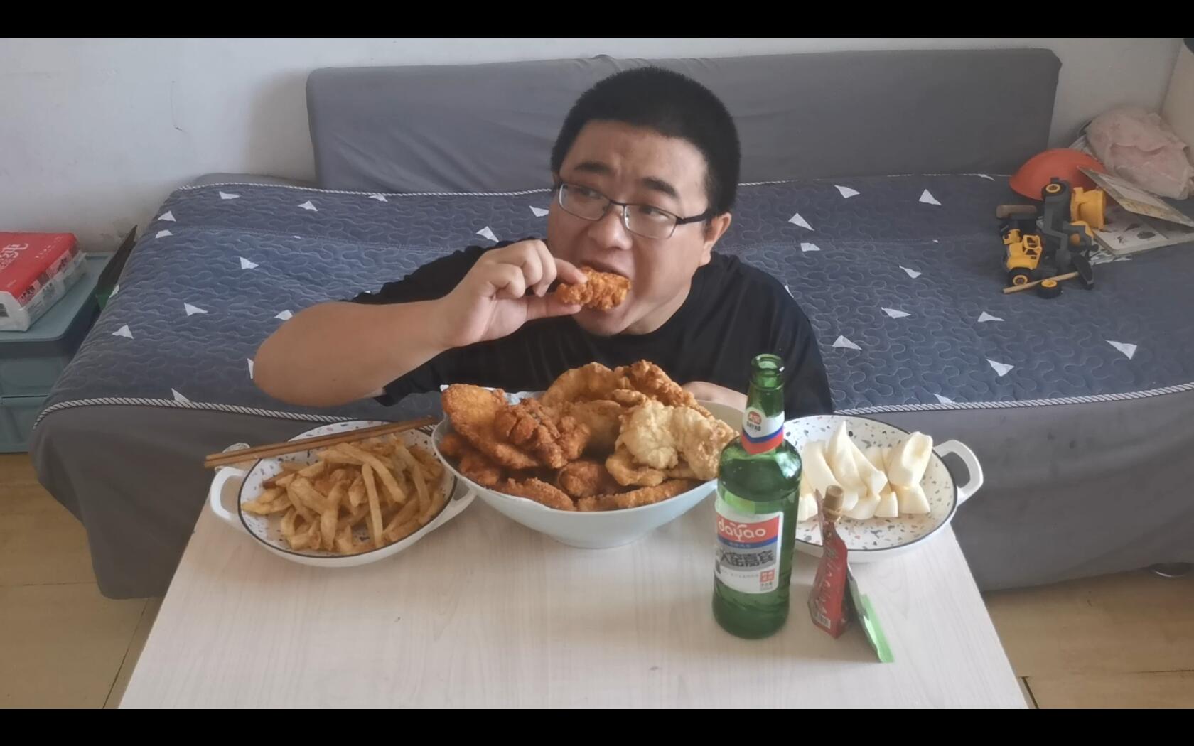 肯德基的味道，炸鸡排，炸鸡腿，好吃到流泪