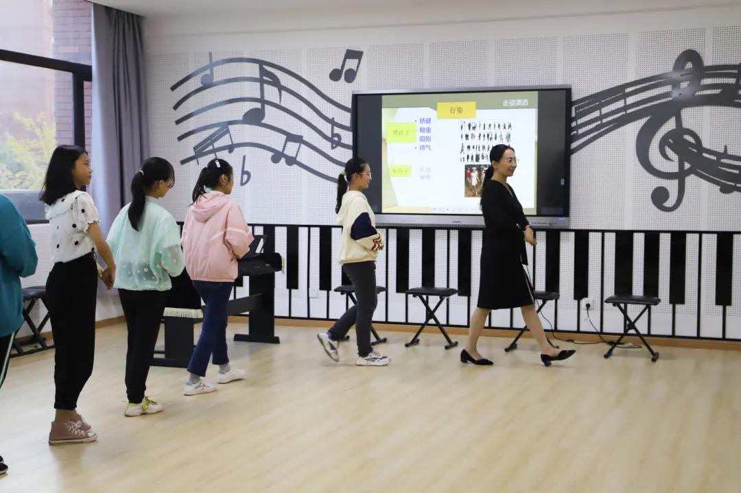 「直播预告」今晚7:00，校长天团带你了解金太阳实验中学