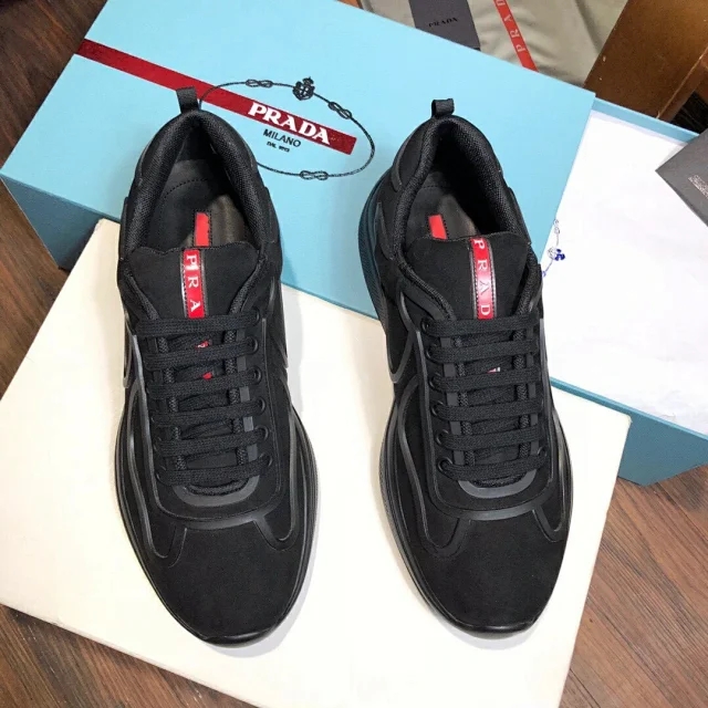 普拉达线上官网旗舰店,普拉达旗舰店黑武士