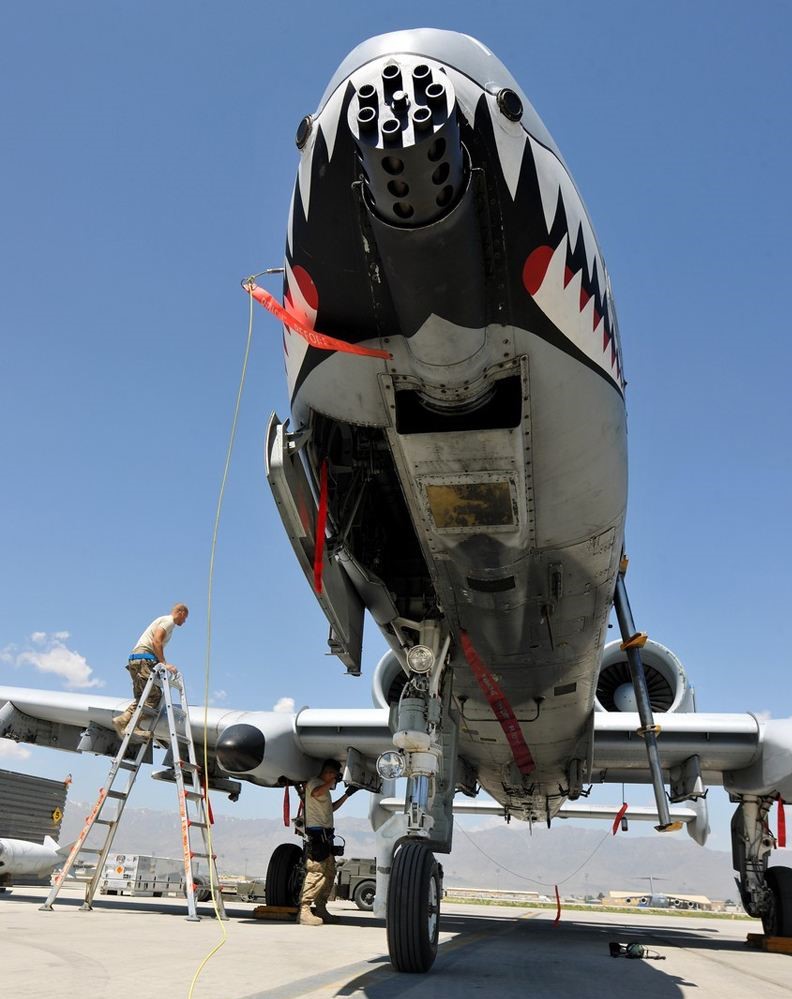 航空机枪和航空机炮的口径分界线,机枪和机炮有什么区别