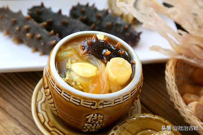 陪着领导喝椰子汁儿