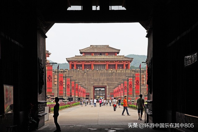 横店影视城哪几个景点值得去,千岛湖和横店影视城哪个值得玩