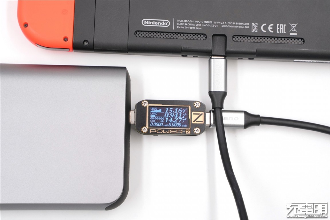 绿巨能22.5瓦充电器,绿巨能18w移动电源评测