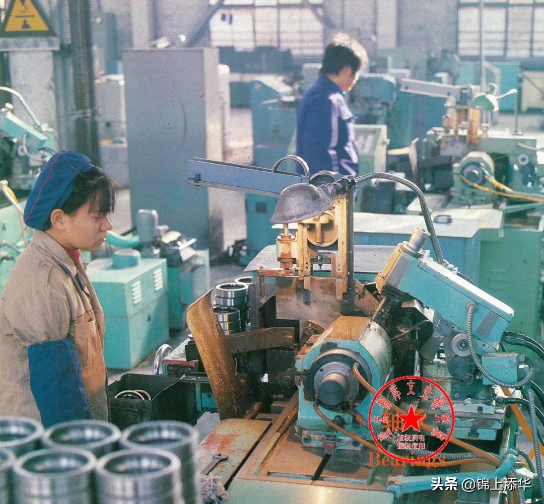 曾记否？济南八十年代的柴油机厂、自行车厂......那些老国企照片