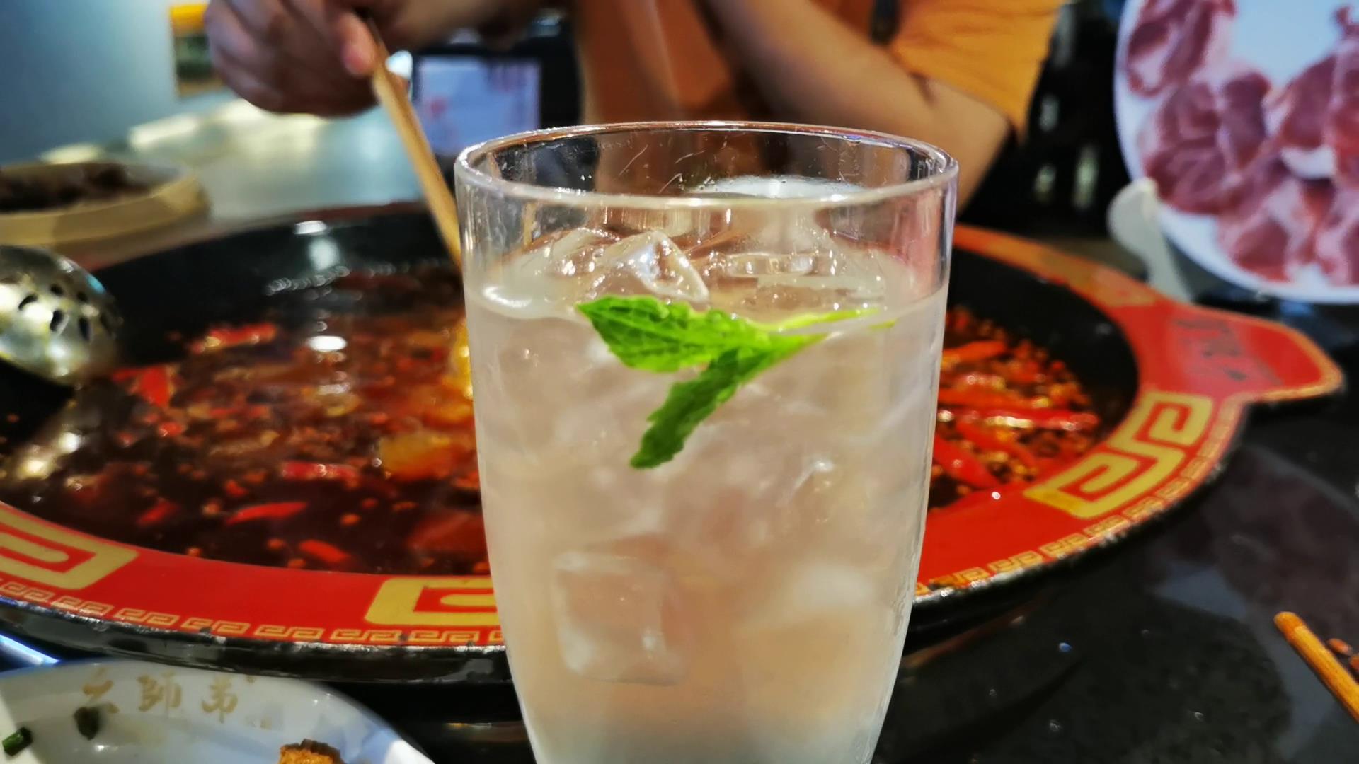 为什么吃火锅就腹痛,为什么吃火锅会拉肚子肚子疼