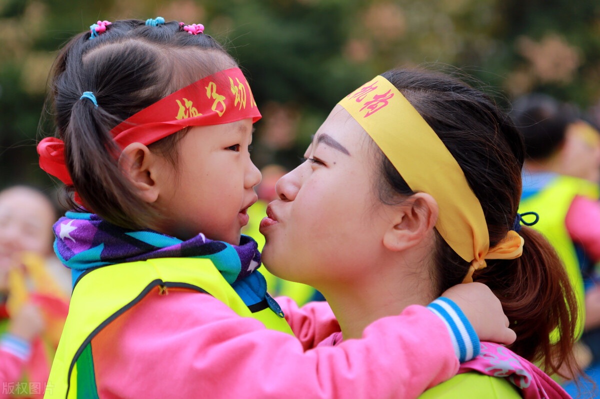 军事亲子运动会活动方案,小班亲子运动会活动方案