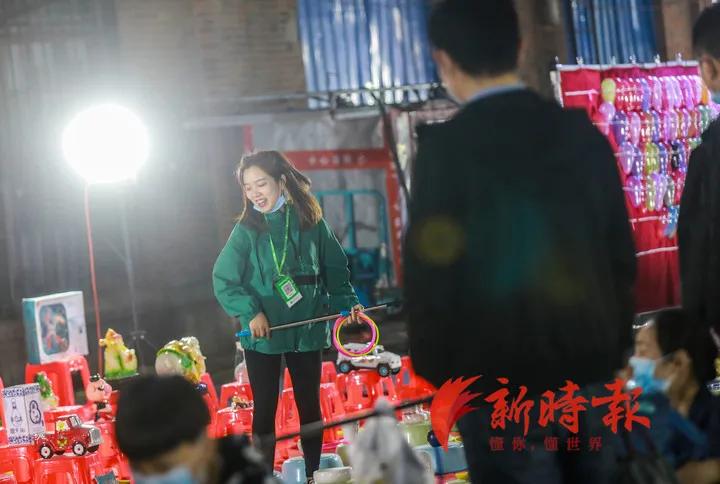 济南姐妹地摊套圈,济南姐妹夜市摆摊