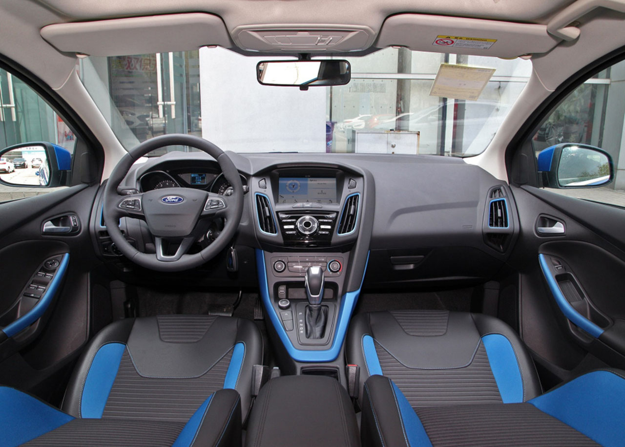 福克斯20121.6l三箱操控好吗,2017款福克斯1.5t加速操控