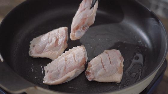 盐煎鸡翅,香酥脆盐煎鸡翅