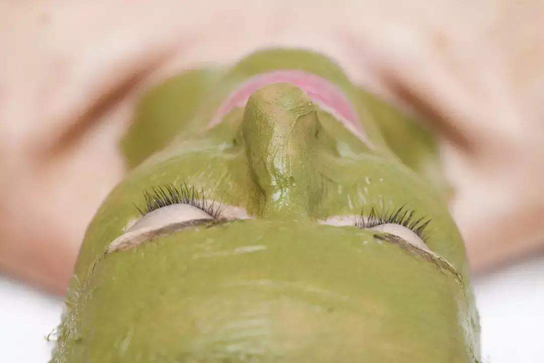 清洁面膜怎么敷才正确,敷完清洁面膜后长痘痘