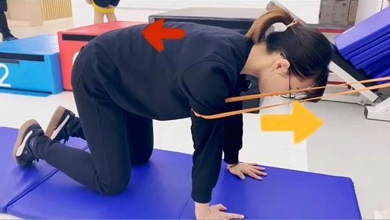 一个动作让你脖子变细,脖子又短又粗怎么办