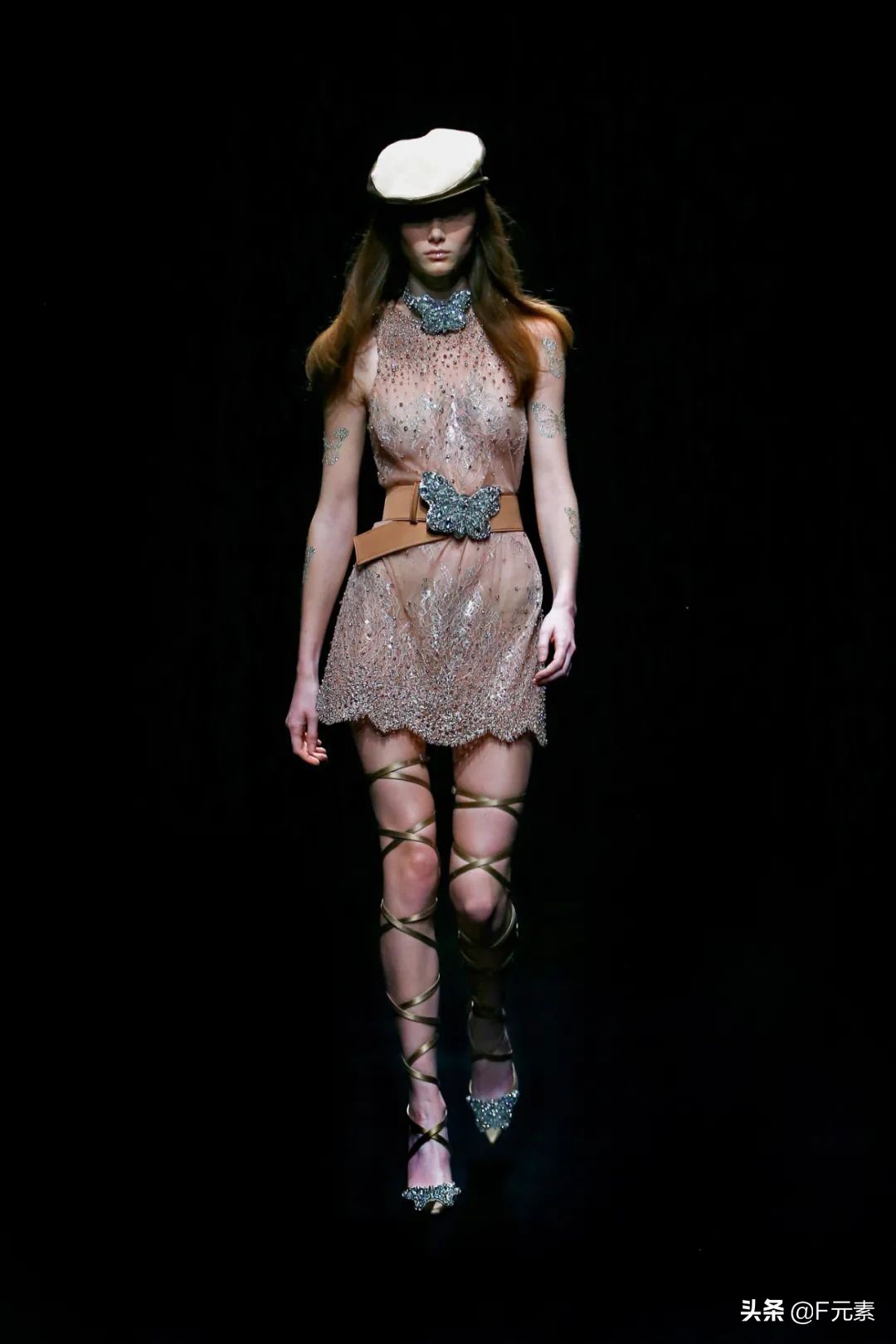 blumarine秋冬系列时装秀,blumarine2022米兰时装