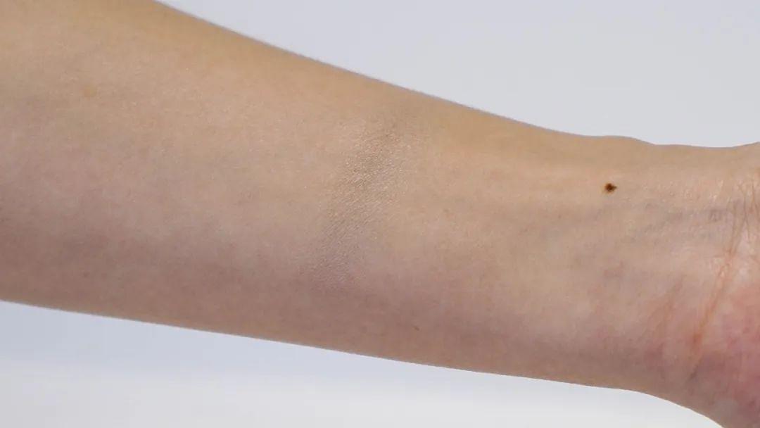 北京一女子4个月用空47次护肤品 (北京一女子用空47瓶护肤品)