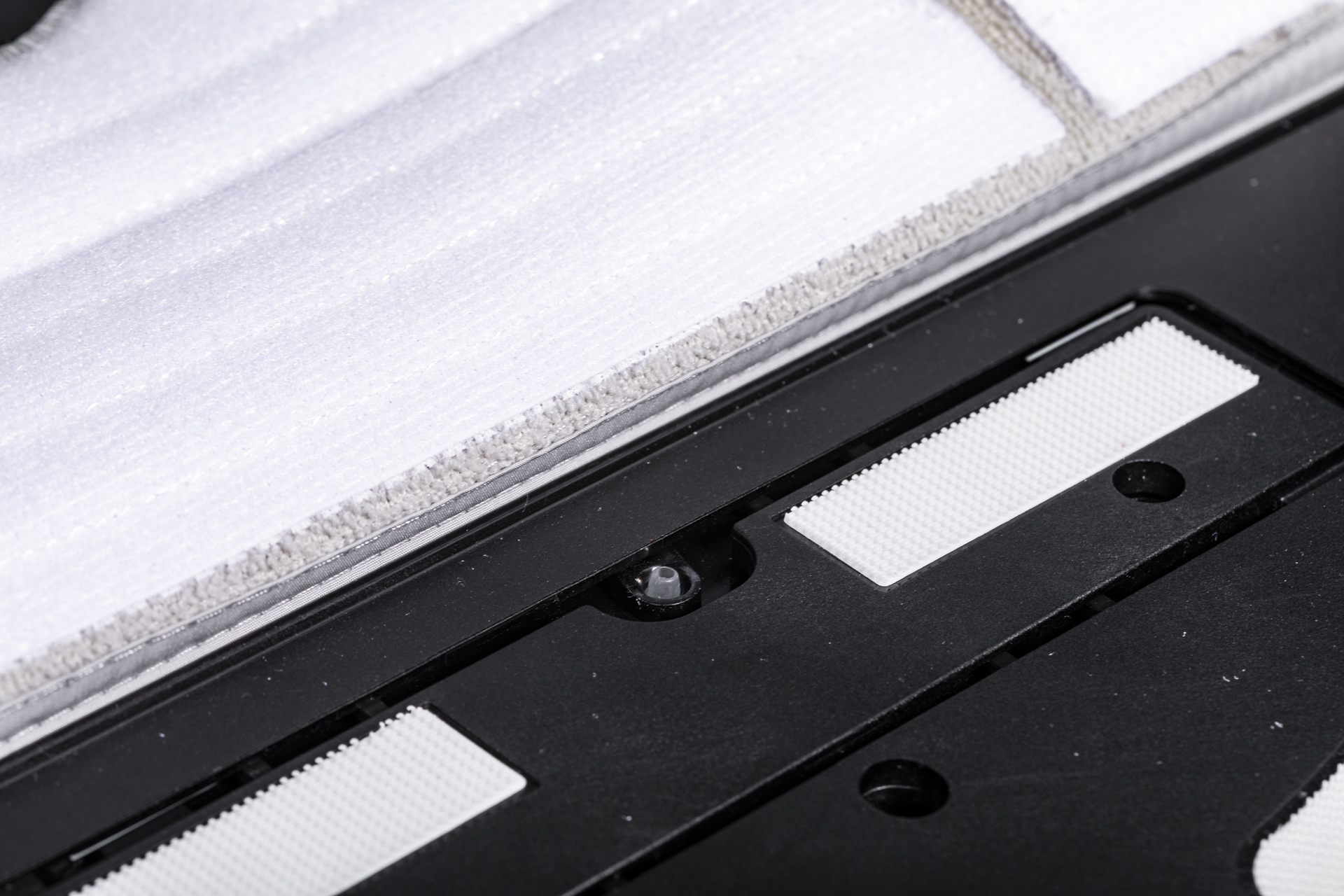 g10扫地机器人清洗,石头扫拖一体机器人g10s使用体验