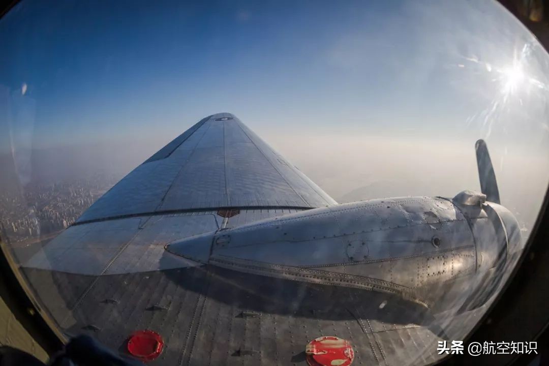 中国第一架香港飞机,一架从中国香港起飞的飞机