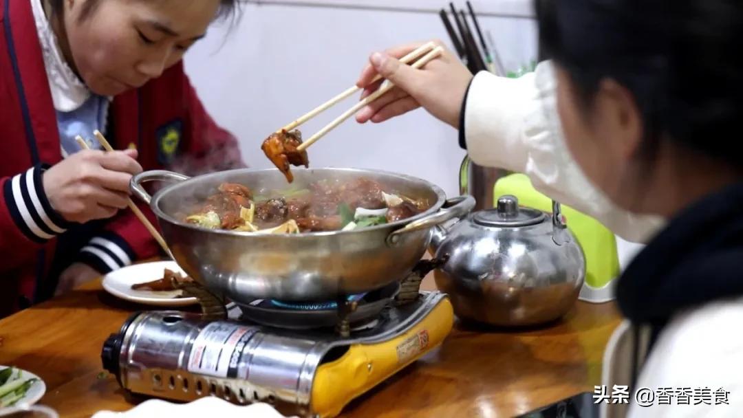 特别好吃的爆辣酸菜鱼,又香又辣的酸菜鱼