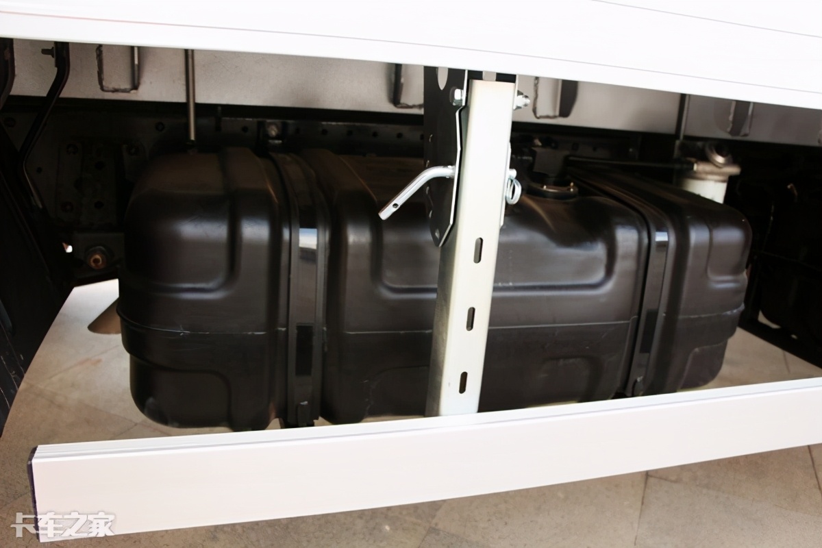 奥铃cts143马力能拉6吨吗,奥铃cts143马力几吨后桥