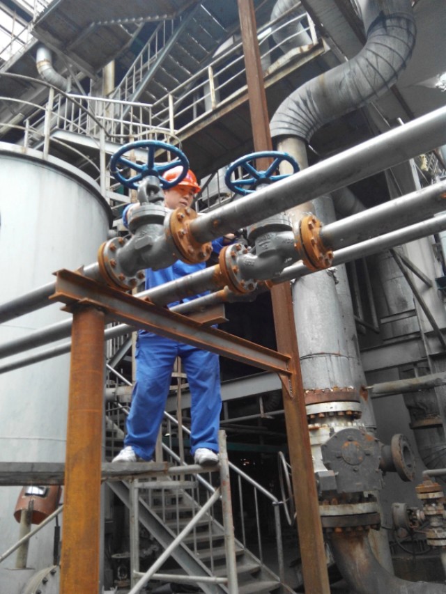 大连大化:他满眼都是活儿！