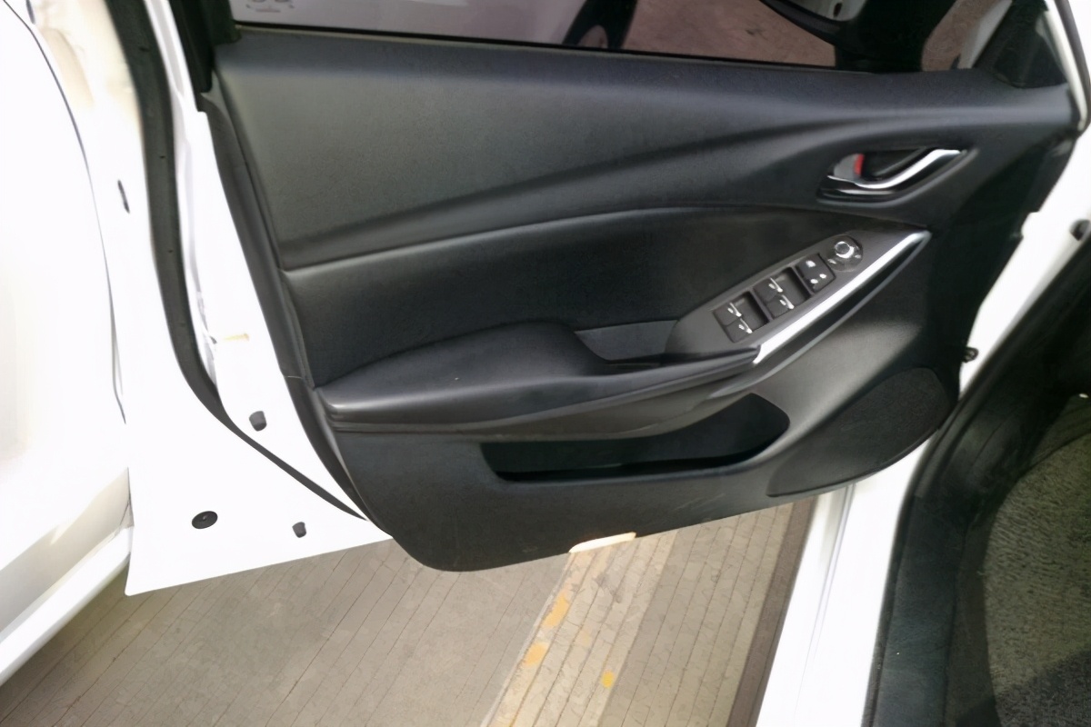 阿特兹音响有电流声,阿特兹音响声音小怎么回事