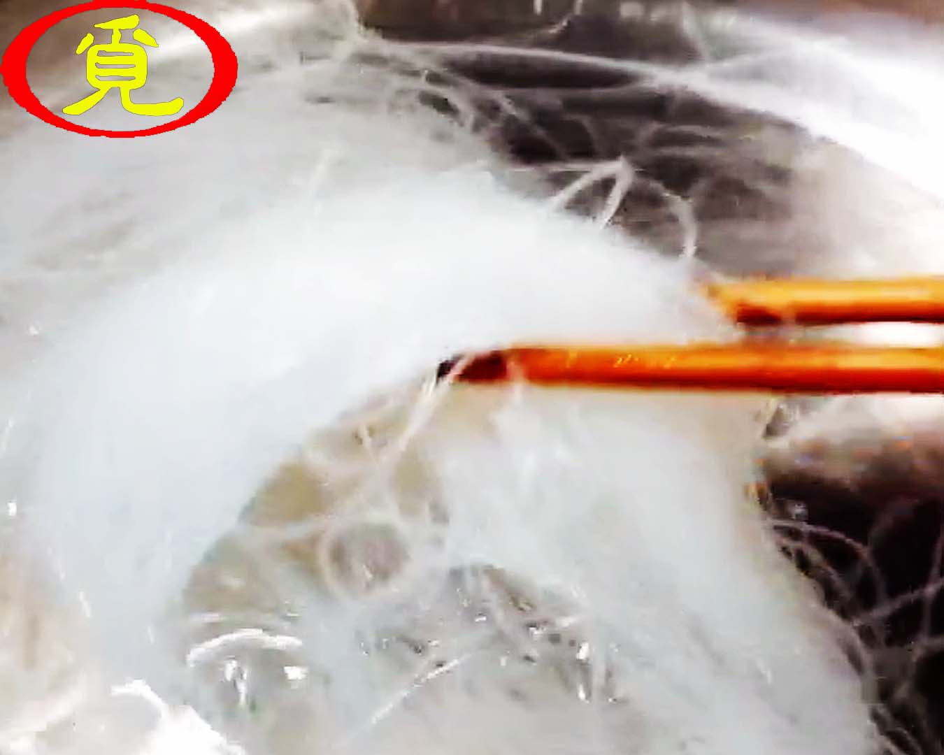 简单易做的蒜蓉粉丝蒸扇贝,家庭现成的蒜蓉粉丝蒸扇贝怎么弄