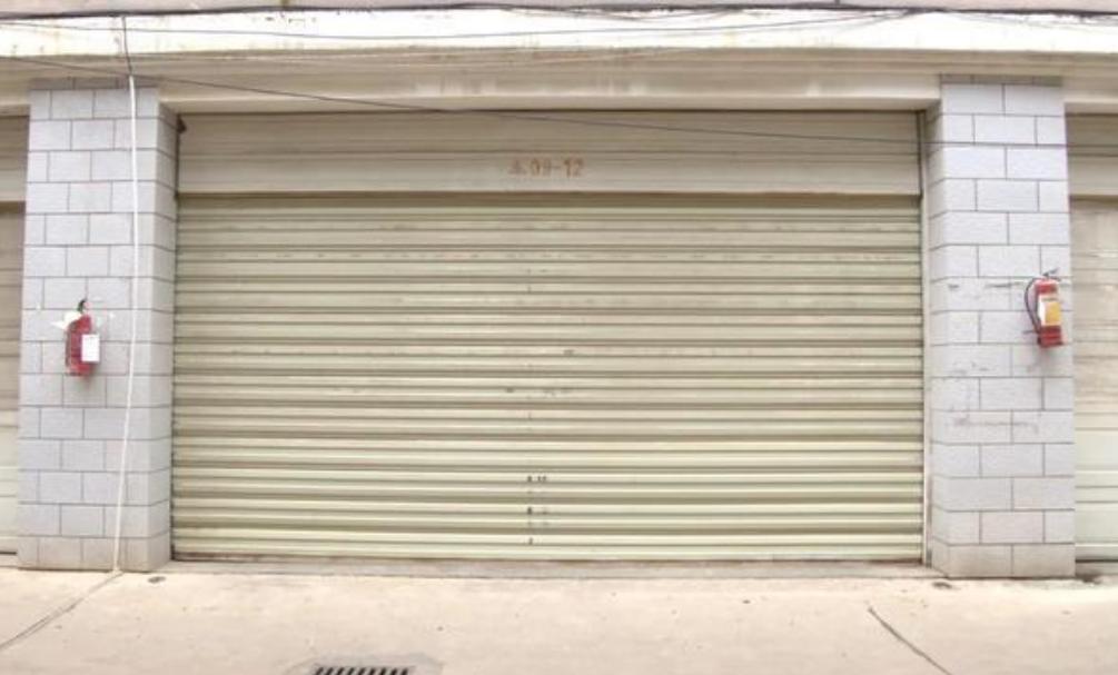 小区养狗扰民太脏了,小区养狗半夜狗叫