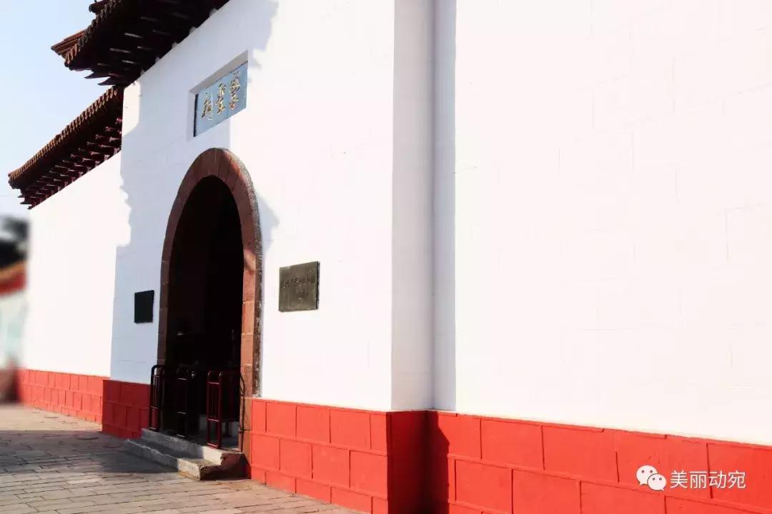 这本书,世上只有一本;这个人,也再也不会出现