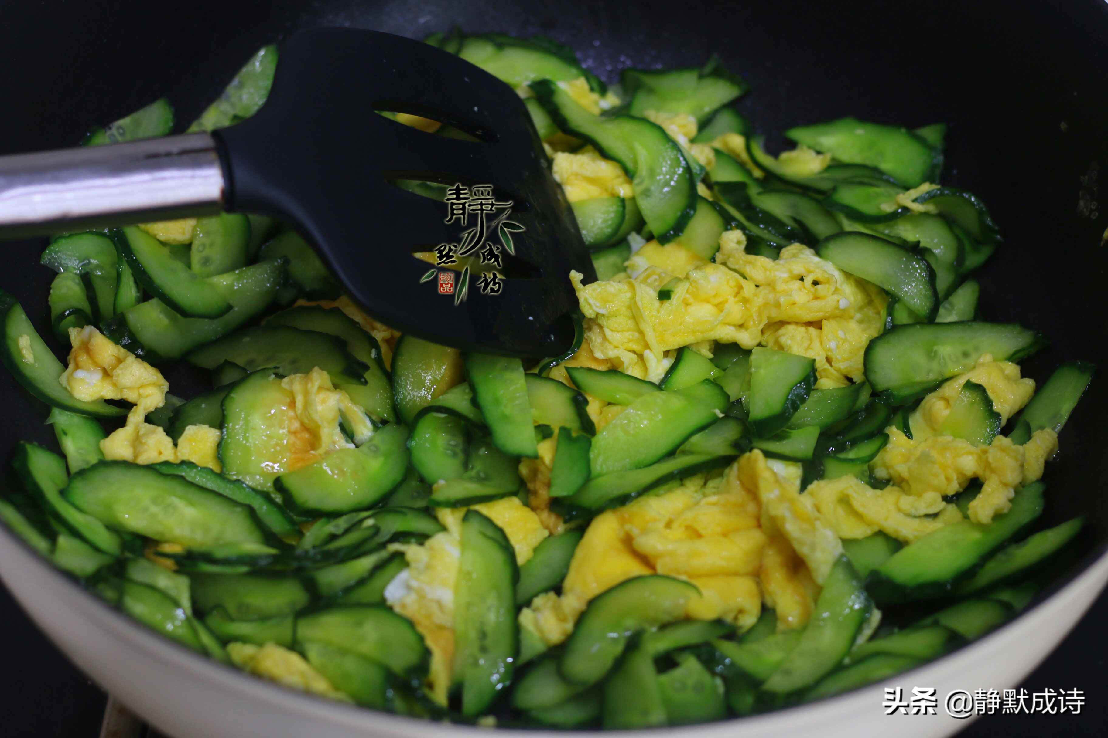 黄瓜炒鸡蛋要不要先把黄瓜用盐腌,黄瓜炒鸡蛋为啥黄瓜不入味