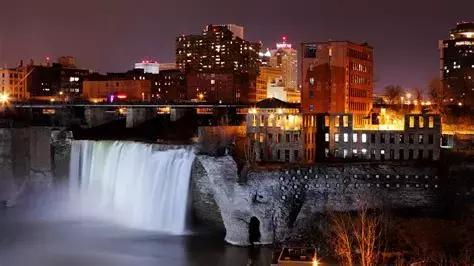 美国哪些学校在大都市,美国最适合留学的十大城市