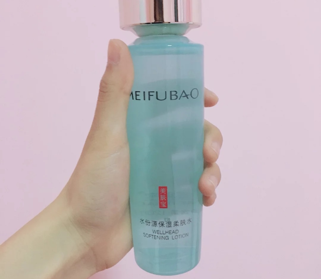 护肤品国货推荐百雀羚,百雀羚和佰草集的护肤品哪个好用