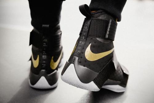 觉得脚宽！？不怕这几双鞋可以帮你解决