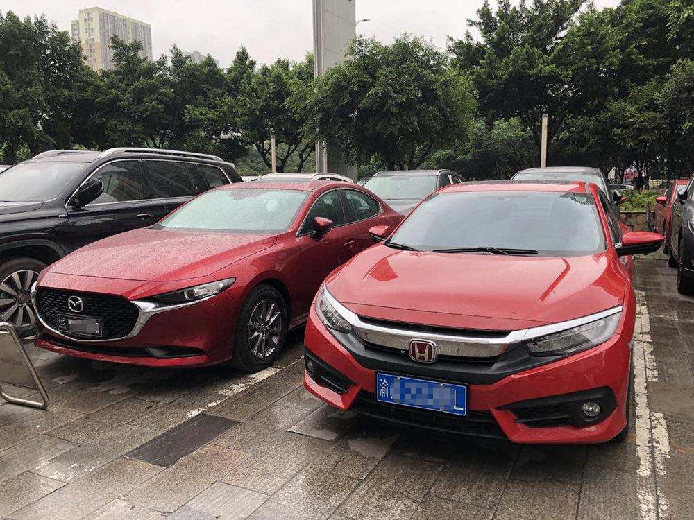 新款马3试驾,新马自达3试驾视频1.5手动挡