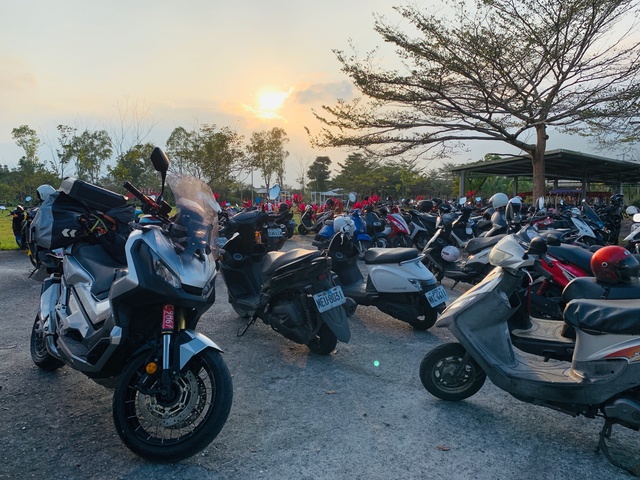 骑行台北到高雄多少公里,台北骑行到高雄