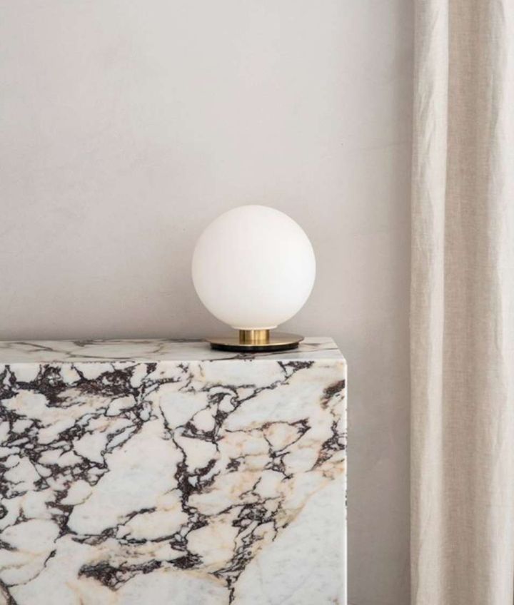 家庭灯光怎样布置才显高级,装修小技巧让灯光改变家庭气氛