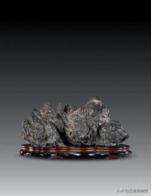 英石扭纹观赏石精品欣赏,观赏石真正的灵璧石精品