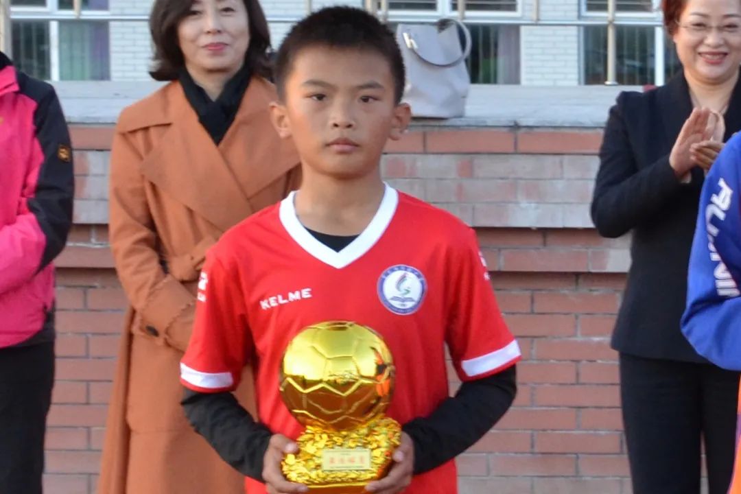 2020年营口西市区小学生足球赛落下帷幕，冠军究竟花落谁家？