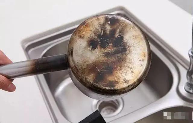 炒锅生锈怎么去除小妙招,炒锅反复生锈怎么解决妙招