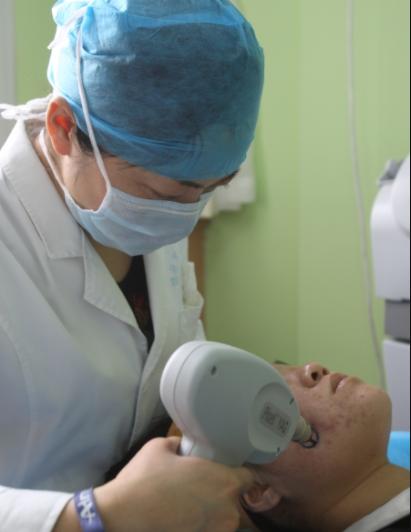 如何区分各种痘印的原因,痘印有哪些种类型