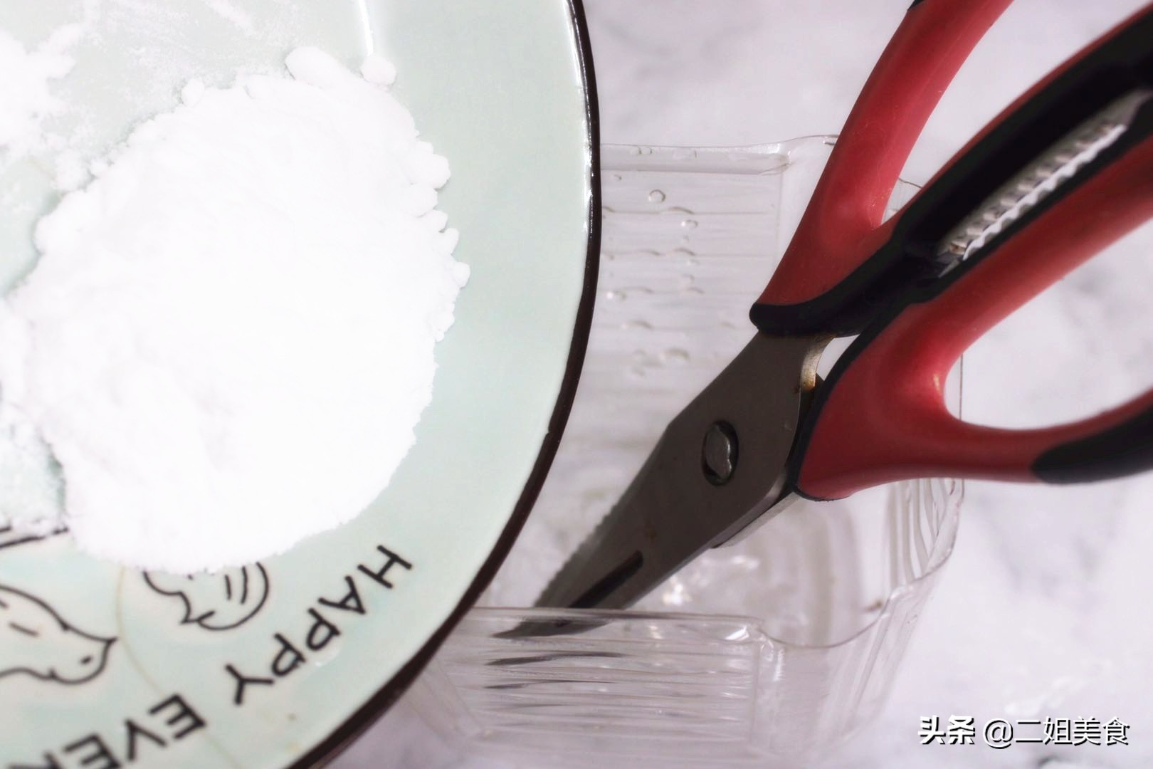 剪刀去锈最佳方法,剪刀除铁锈最简单的方法