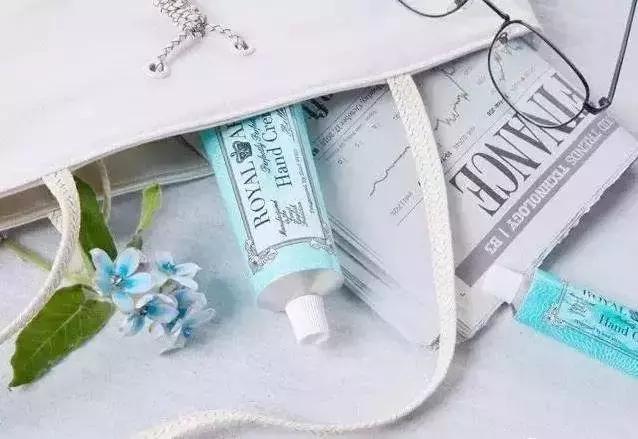 虽然脸蛋值千金，可别让双手出卖了你的生活状态