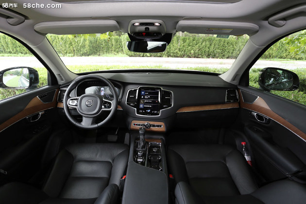 沃尔沃最新款suv19万左右,沃尔沃最新款suv安全测试