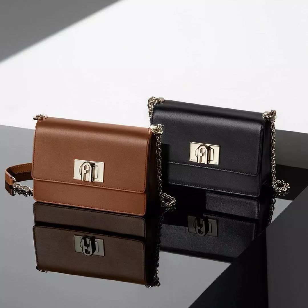 小ck值得买的几款包,别再买这些烂大街的潮牌